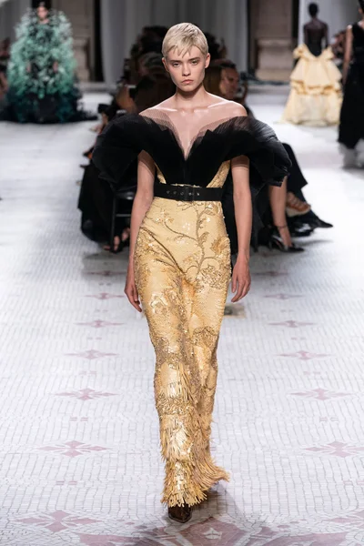 Look 21